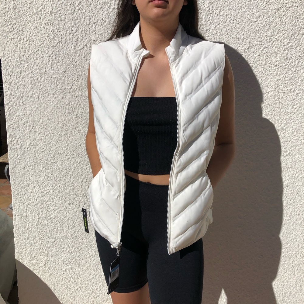 🆕 Nike Aeroloft Thermal Repel Spring Puffer Vest